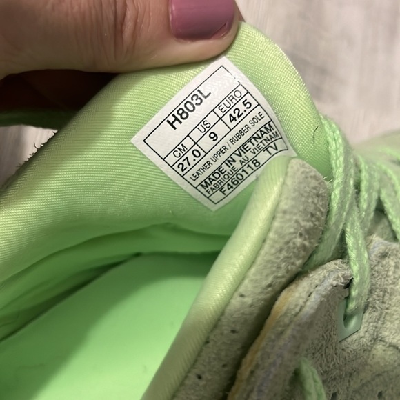 ASICS Gel Lyte III green shaggy Suede Sneakers Size 9 - Picture 12 of 13